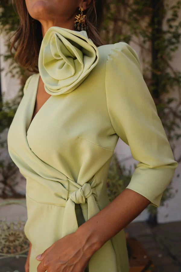 Vestido flor y lazo - Imagen 2