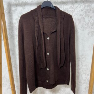 Jersey/rebeca lazo marrón